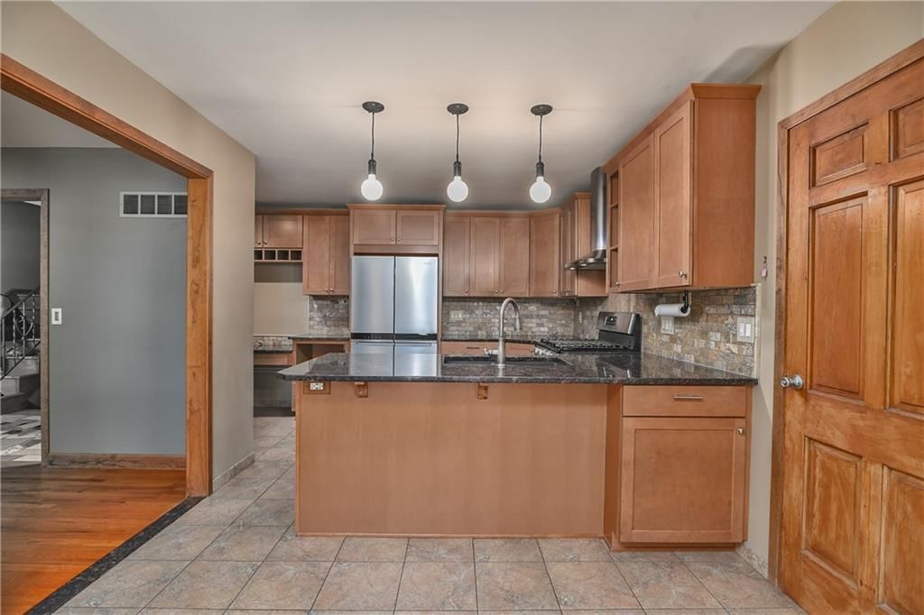 6302 N Askew Avenue — photo 12