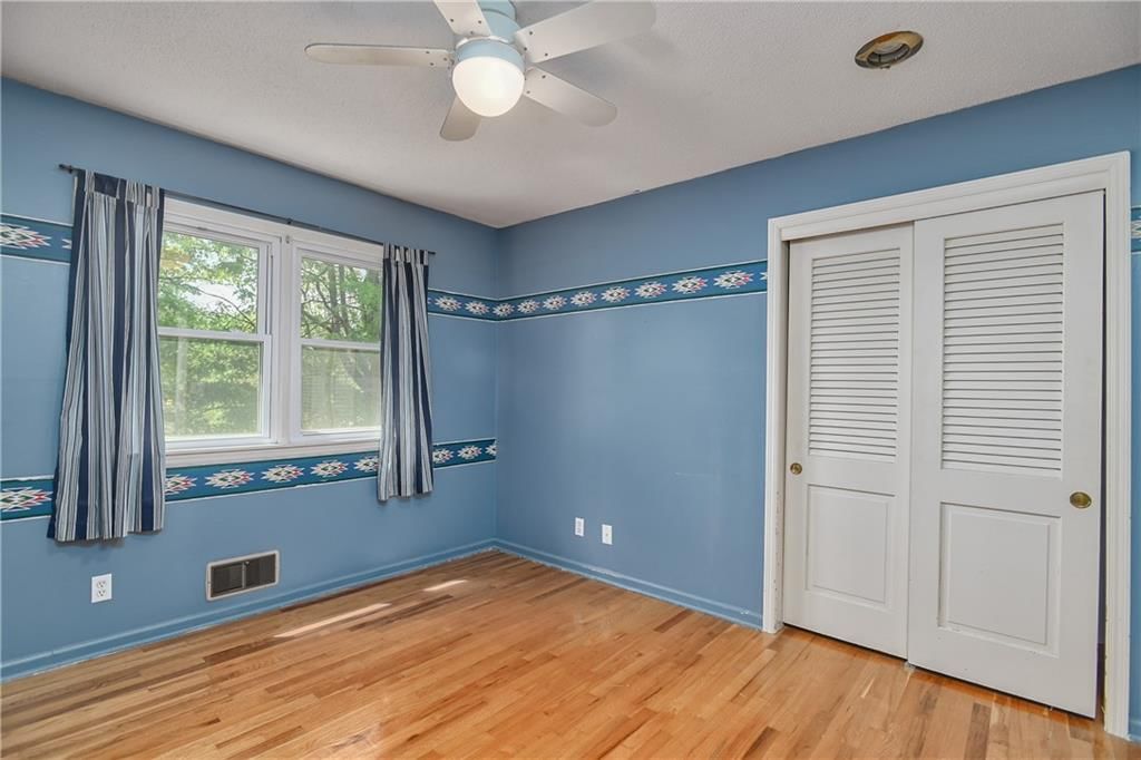 6302 N Askew Avenue — photo 23