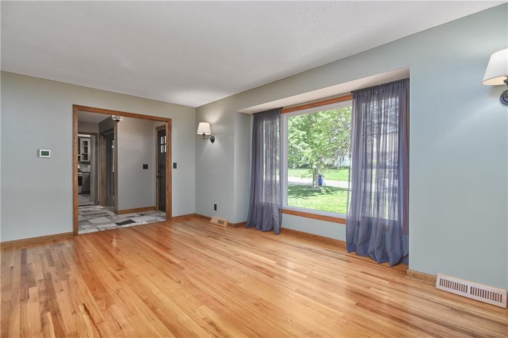 6302 N Askew Avenue — photo 5