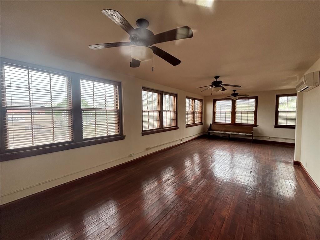 423 N Main Street — photo 22