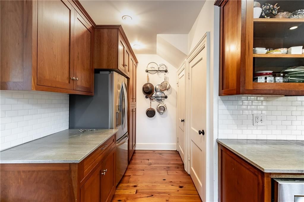 5714 Main Street — photo 24