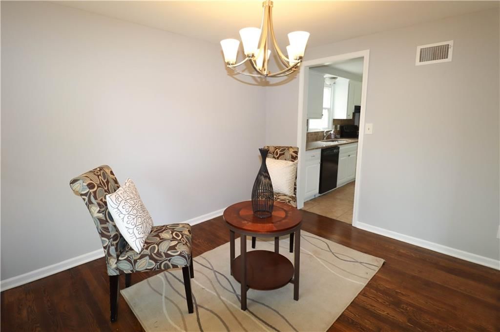 9805 Carter Drive — photo 8