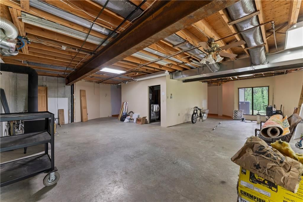 2801 E State Route 2 Highway — photo 41