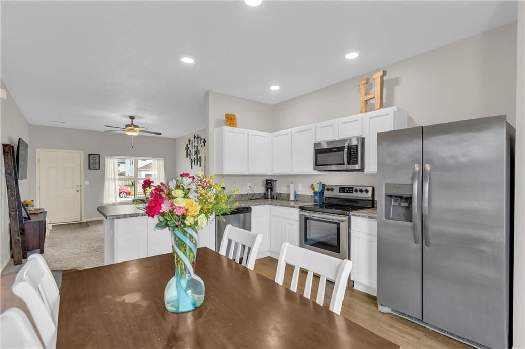 714 Roseberry Drive — photo 12
