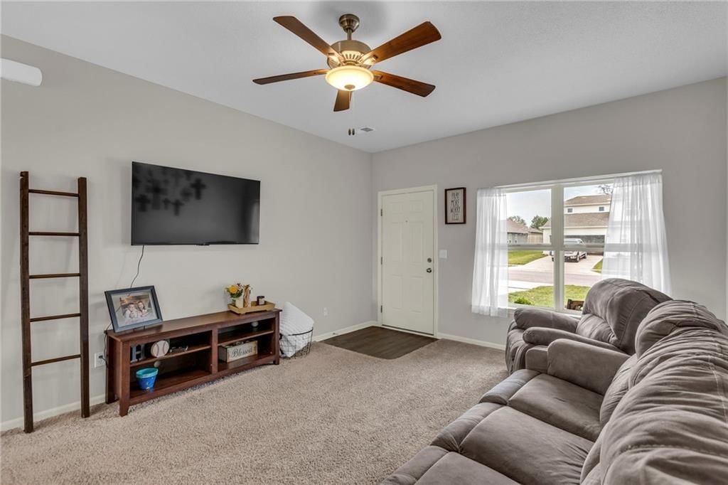 714 Roseberry Drive — photo 5