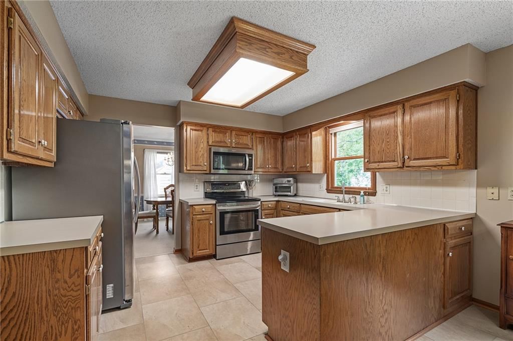 14242 W 122 Terrace — photo 15