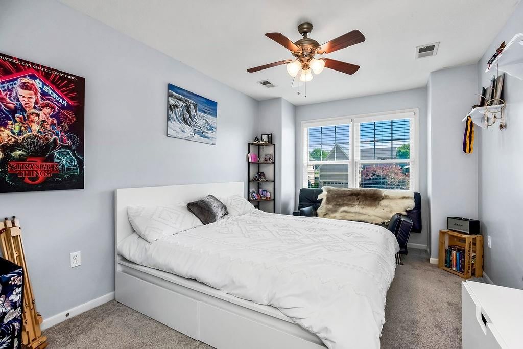 1024 Tamarisk Drive — photo 14