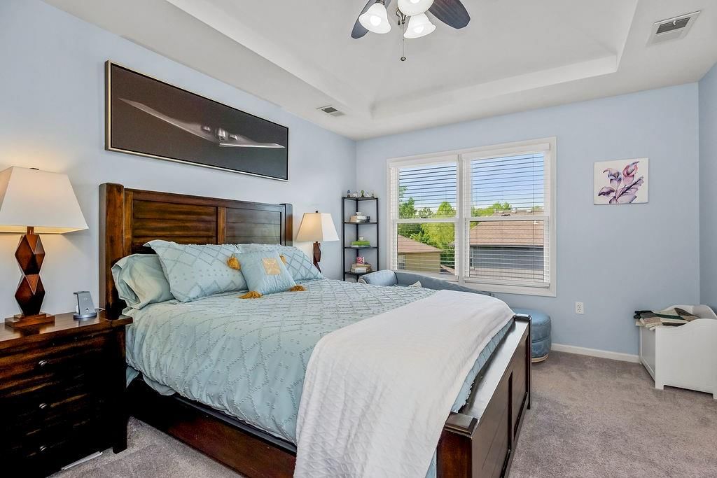 1024 Tamarisk Drive — photo 15