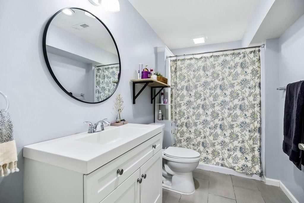 1024 Tamarisk Drive — photo 23