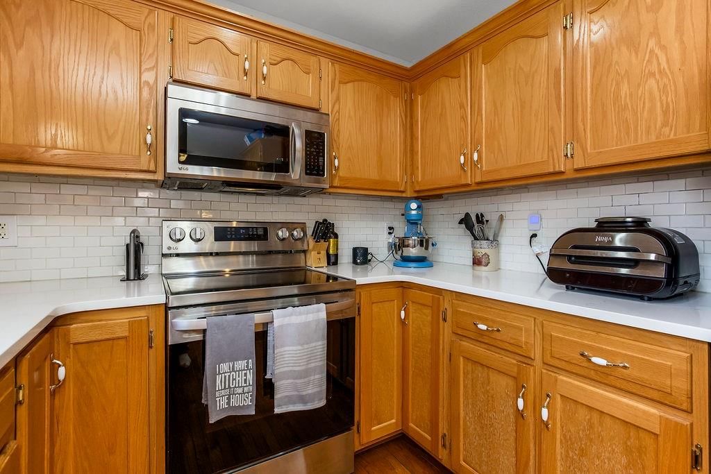 1024 Tamarisk Drive — photo 10