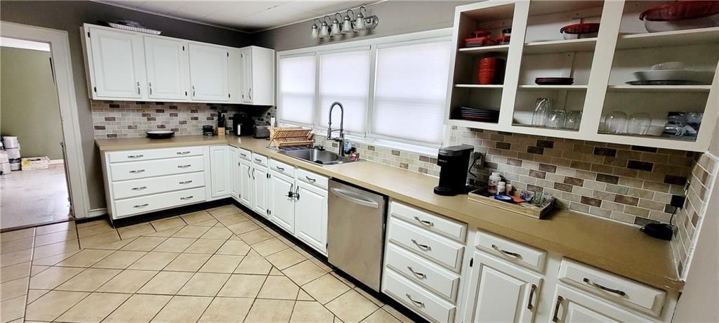 508 N Walnut Street — photo 9