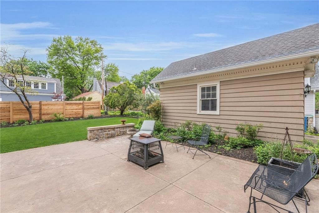 6200 Morningside Drive — photo 42
