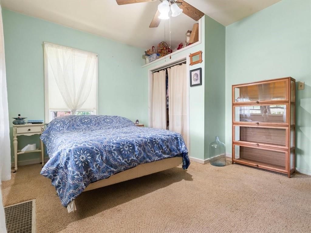 1002 E Cliff Street — photo 12
