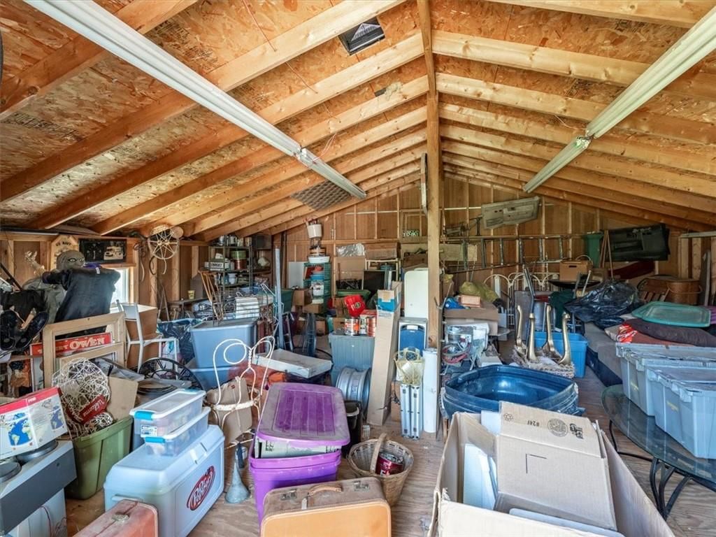 1002 E Cliff Street — photo 16