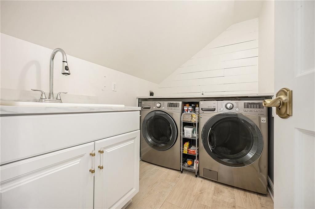 1250 W 63rd Terrace — photo 27