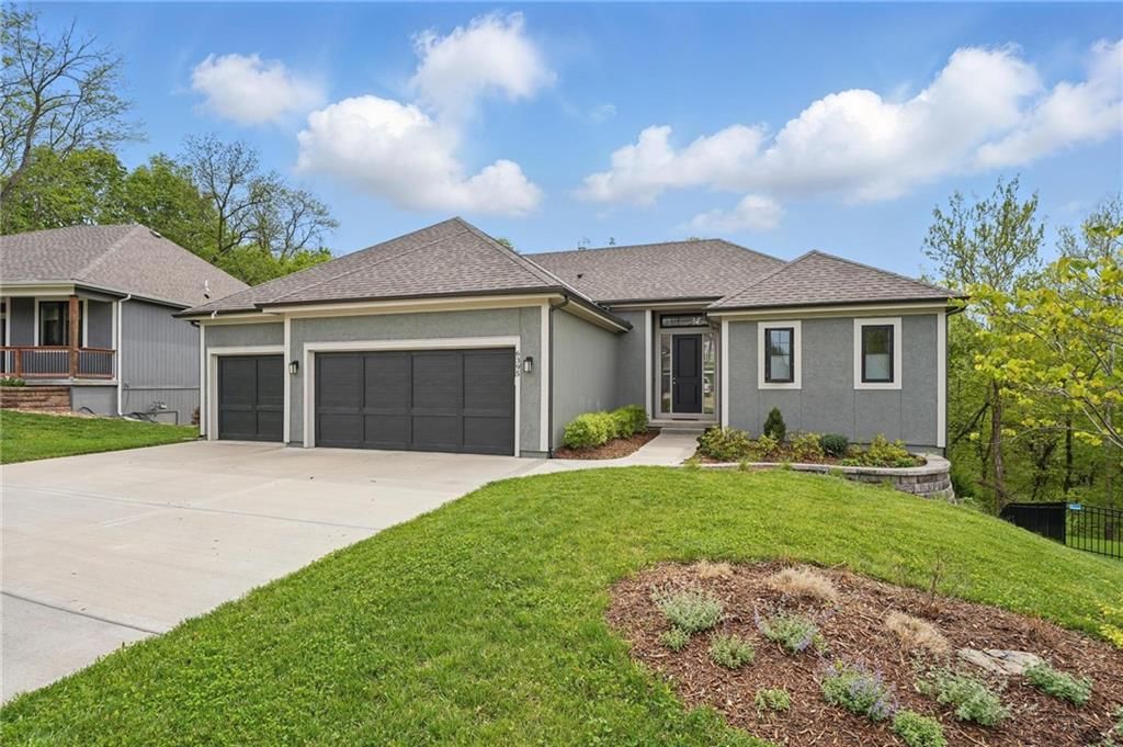 6395 Sioux Drive — photo 38