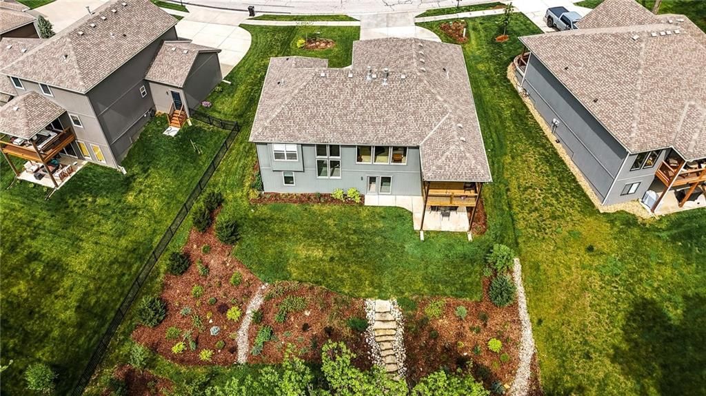6395 Sioux Drive — photo 57