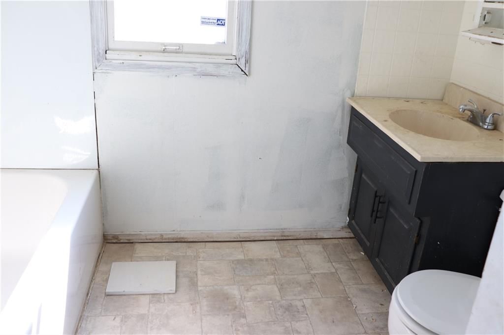 521 18th Street — photo 29