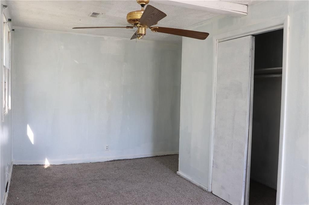 521 18th Street — photo 36