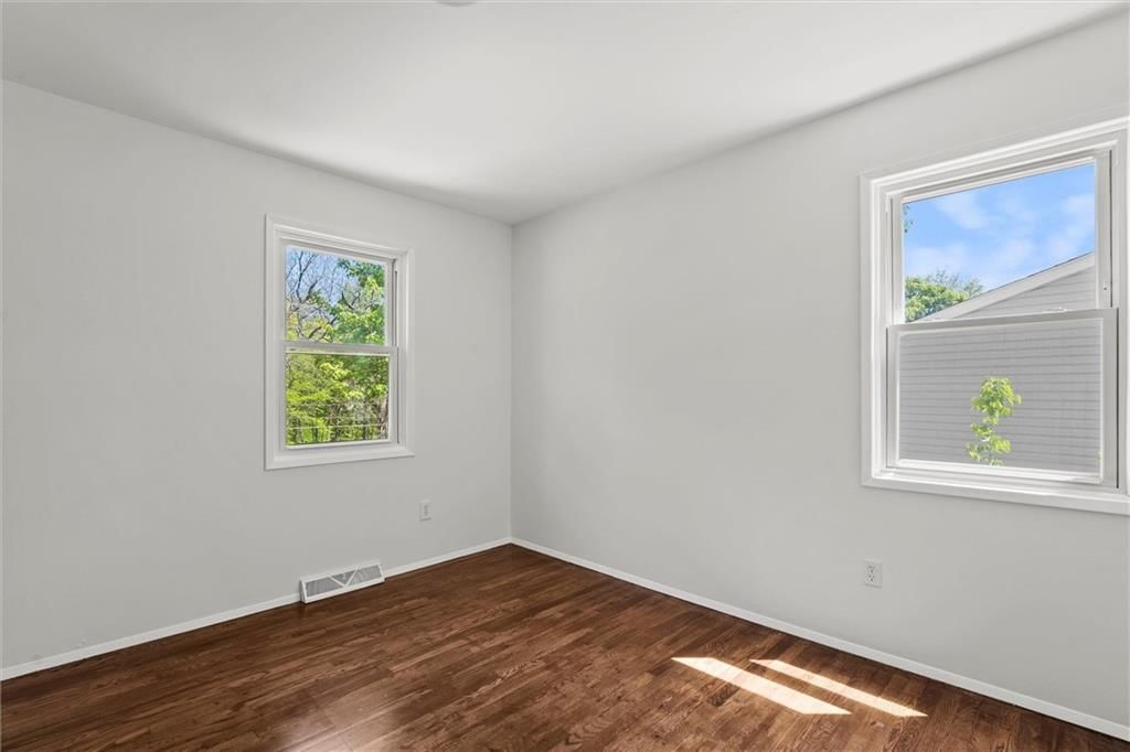 5500 NE 59th Terrace — photo 18
