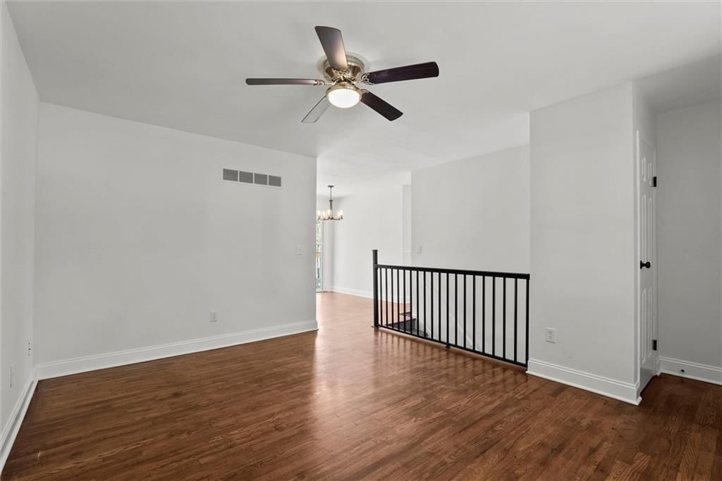 5500 NE 59th Terrace — photo 7