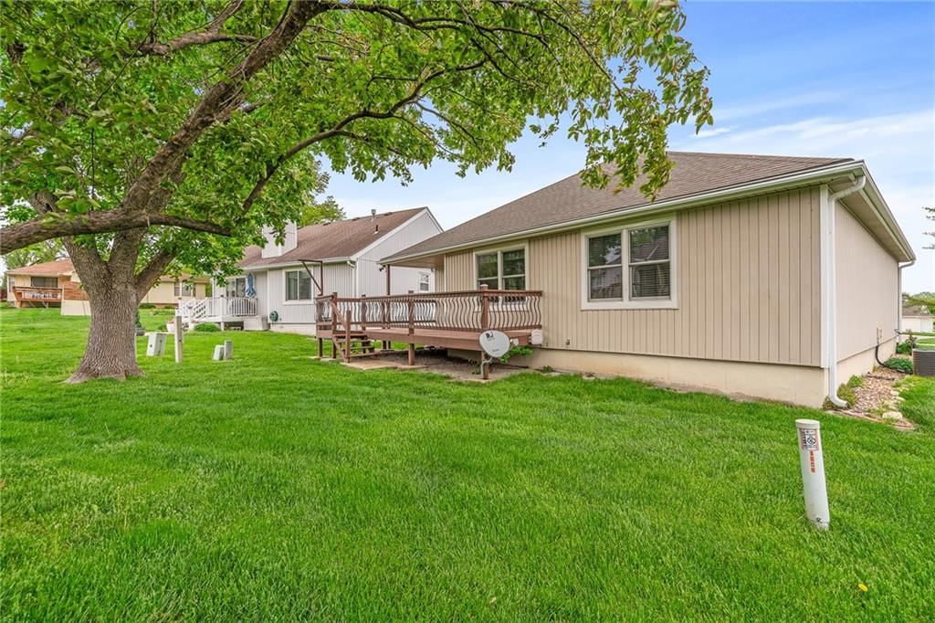 5232 Downey Avenue — photo 34