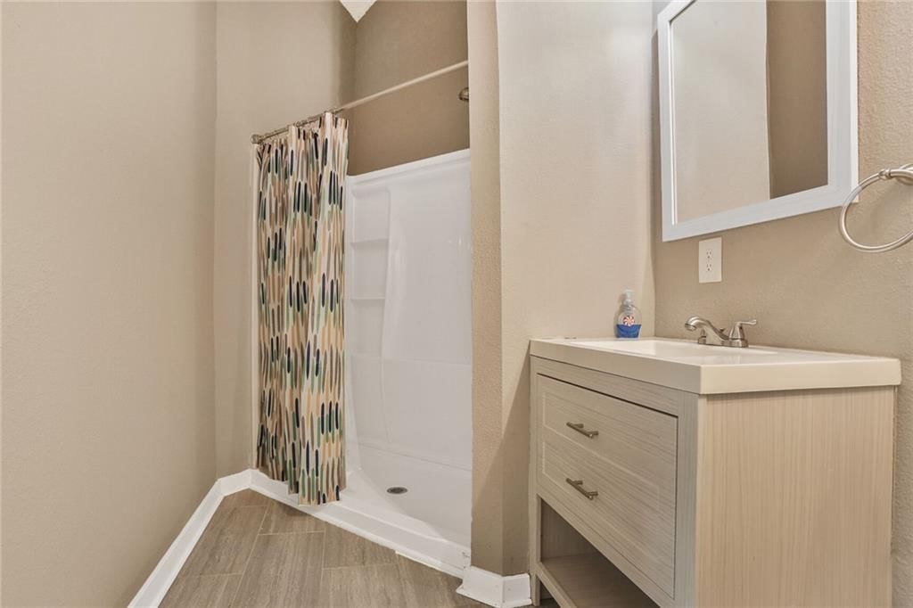 7224 E 84th Street — photo 17