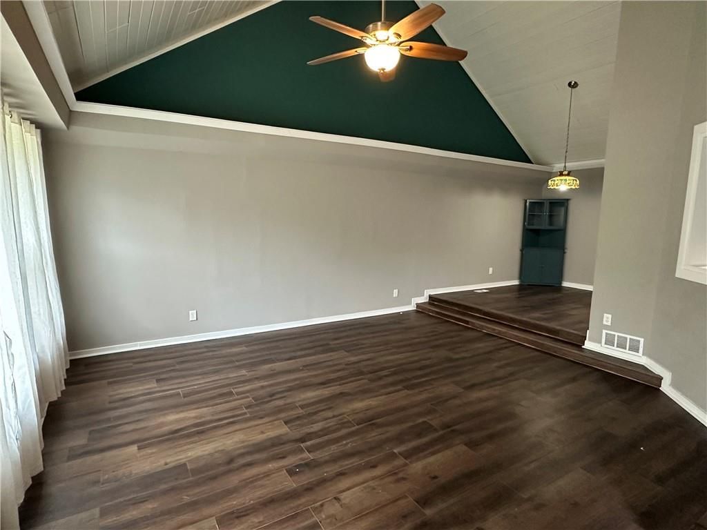 7224 E 84th Street — photo 3