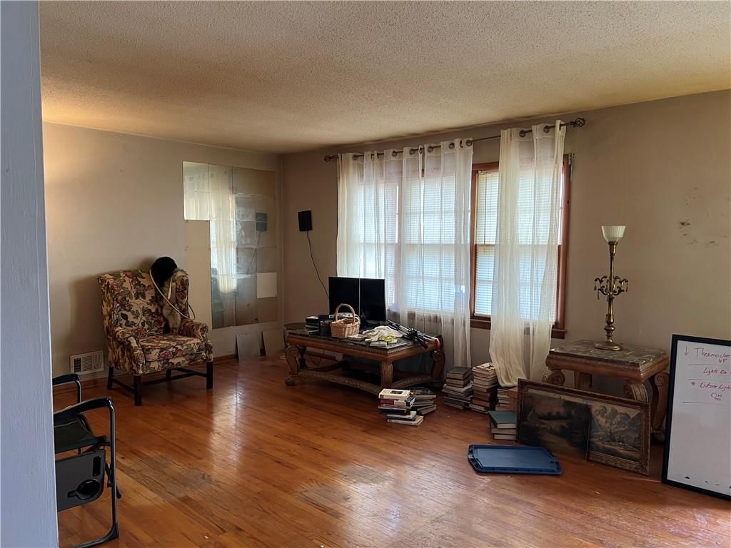 701 Range Street — photo 2