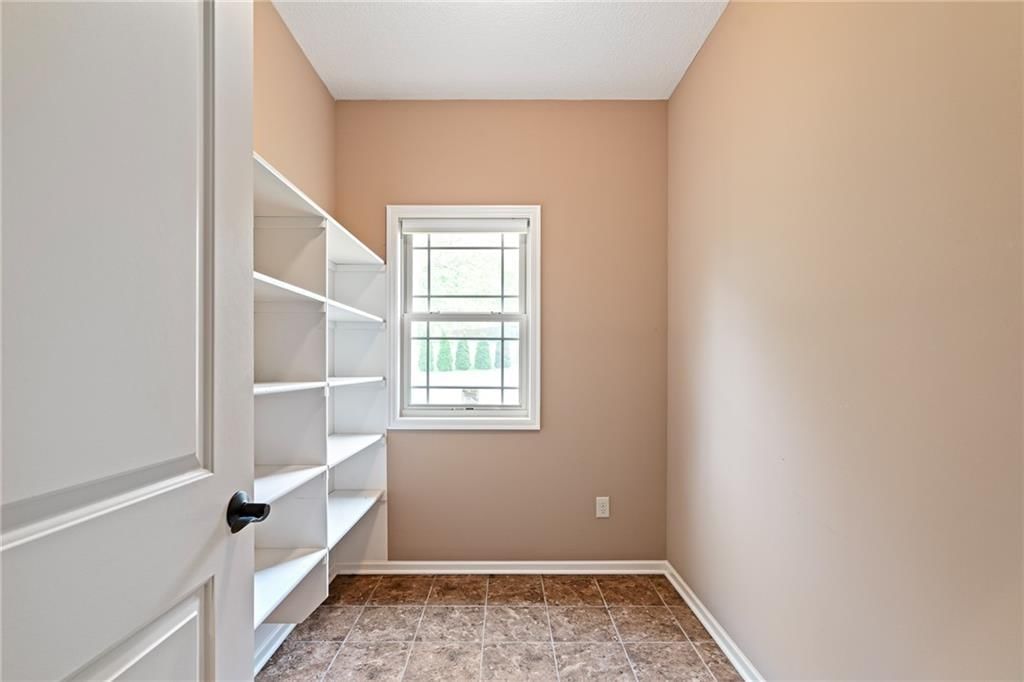 704 Meadowlark Street SE — photo 12