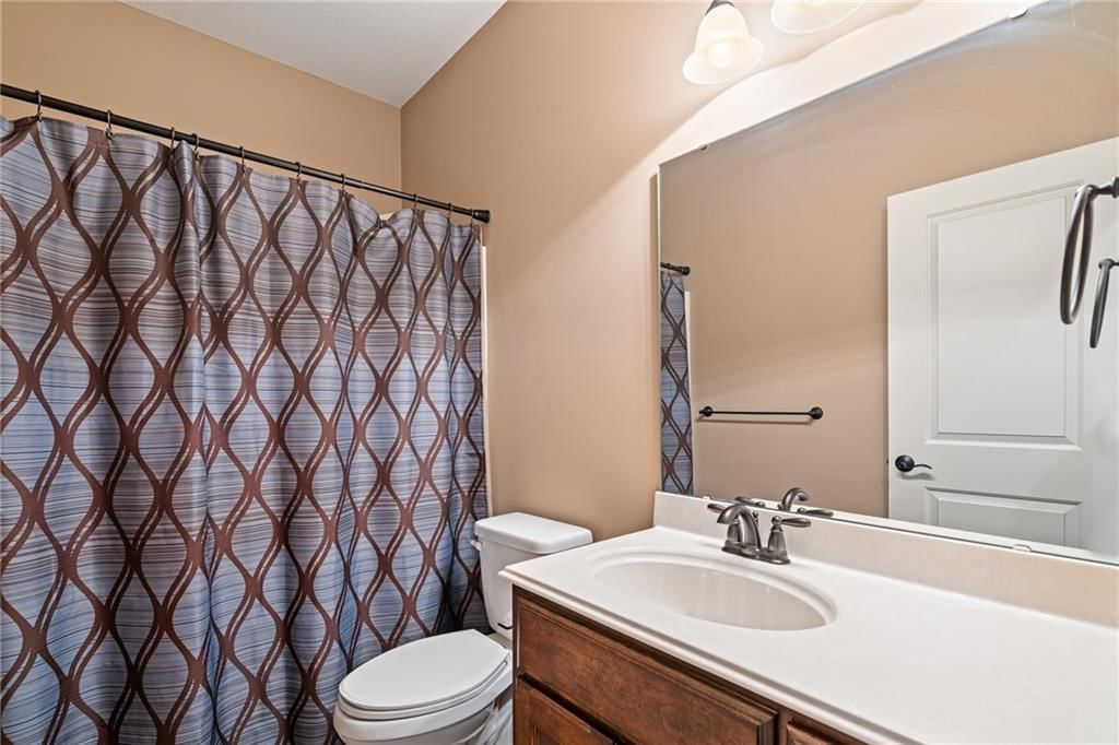 704 Meadowlark Street SE — photo 27