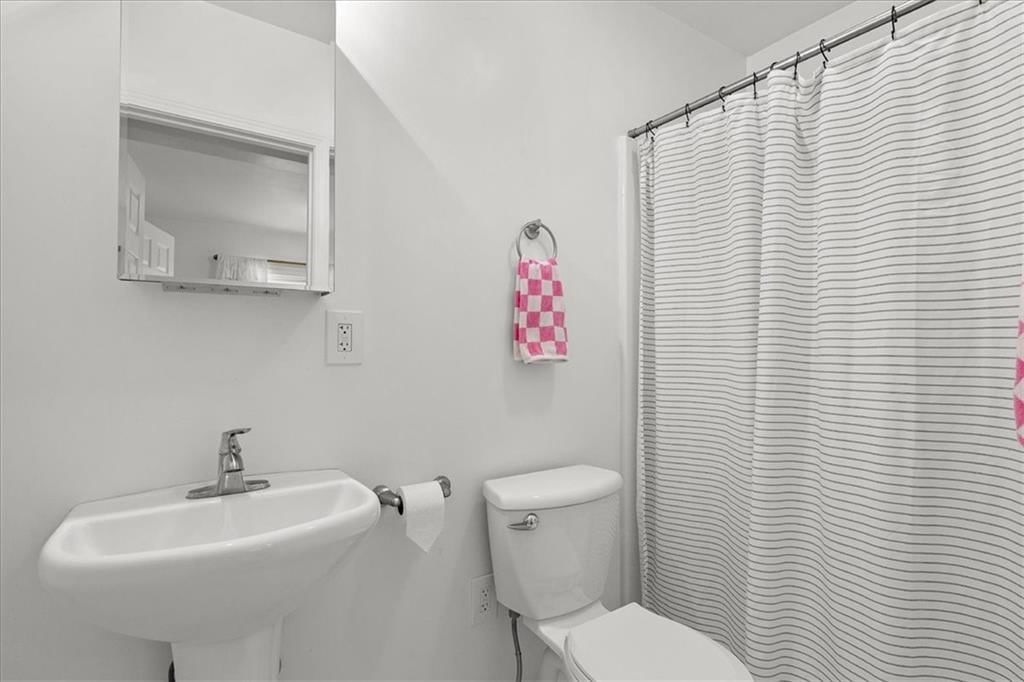 8921 W 80th Street — photo 16