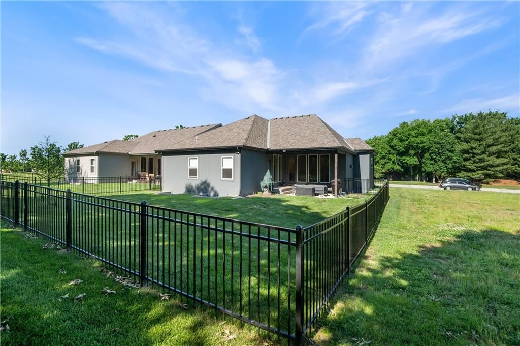 4641 Fairway Homes Drive — photo 38