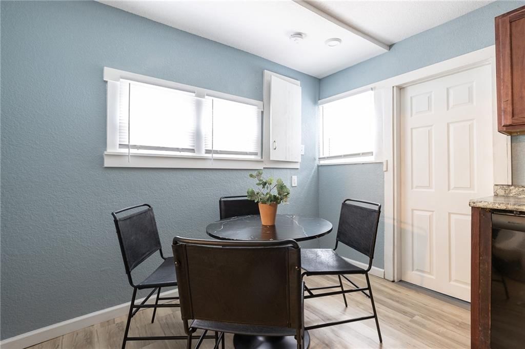 531 S Brookside Avenue — photo 13