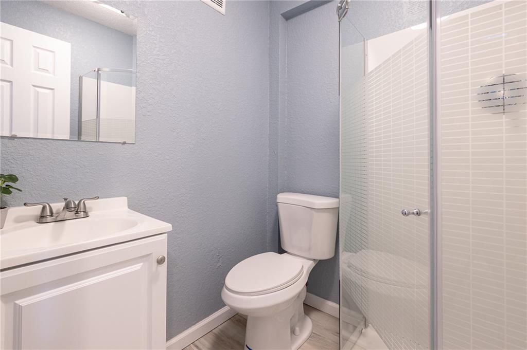 531 S Brookside Avenue — photo 10