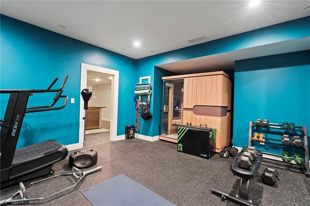 8023 Wenonga Road — photo 49