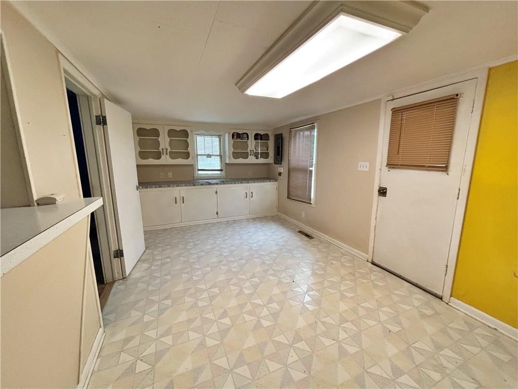 1008 E 5th Street — photo 19