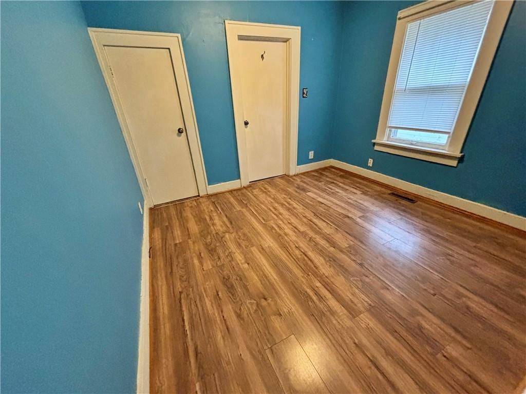 1008 E 5th Street — photo 24