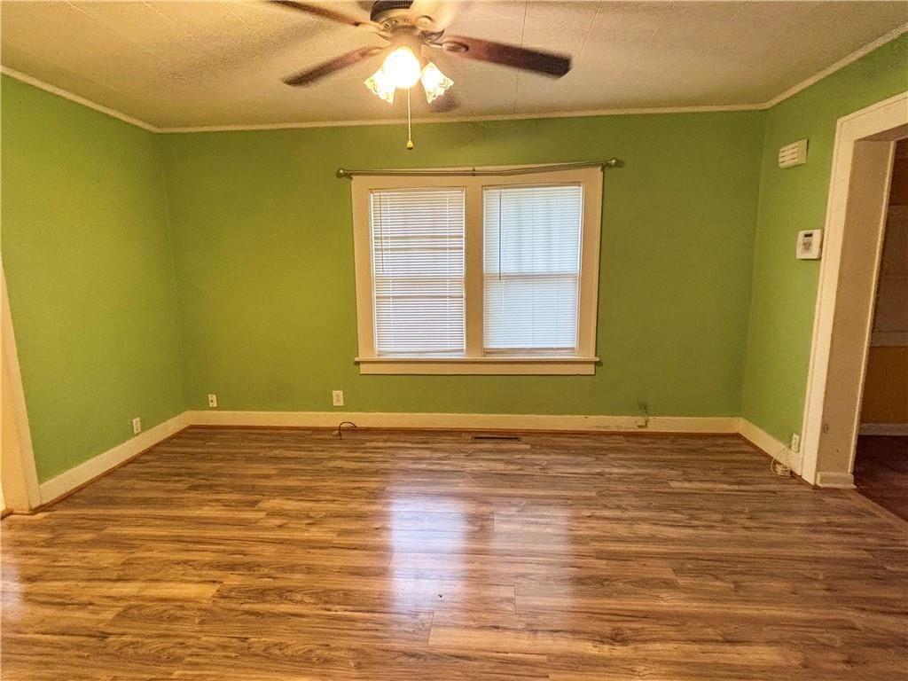 1008 E 5th Street — photo 10
