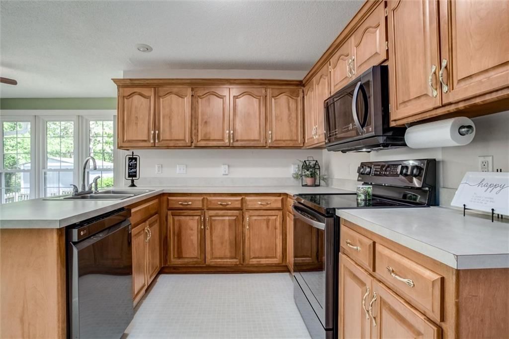 4379 N Drury Avenue — photo 8