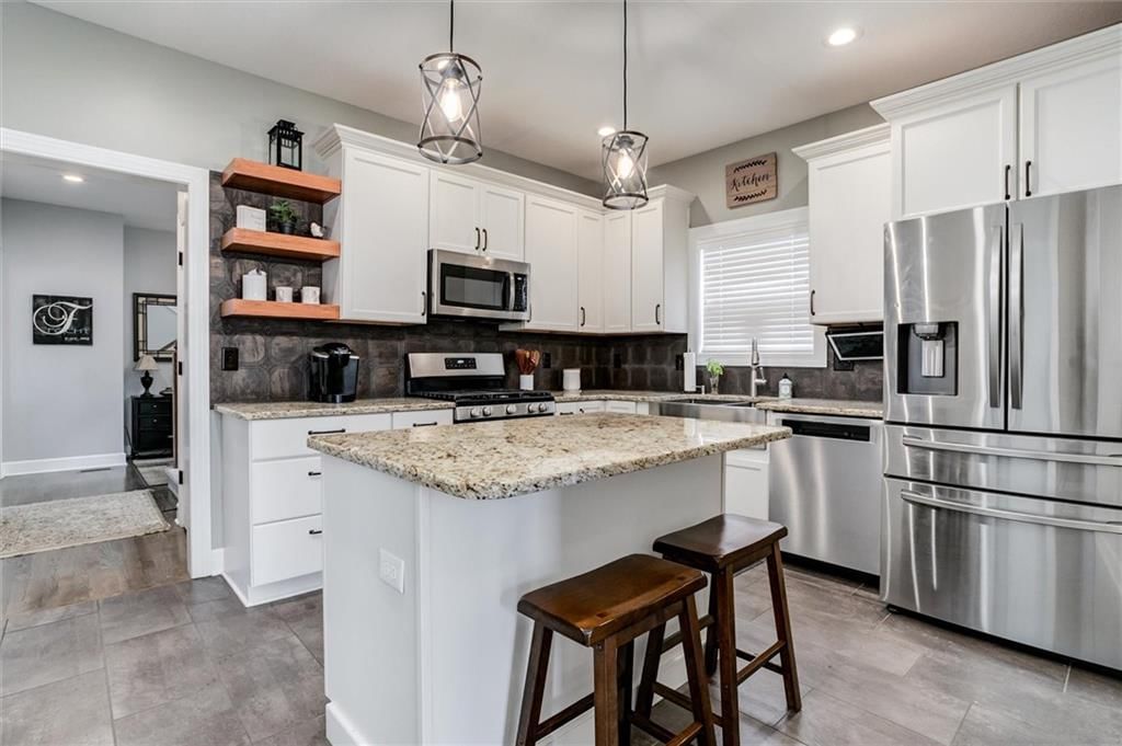 925 SW Ovation Drive — photo 9