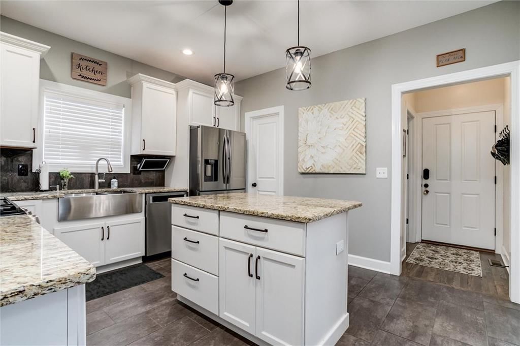 925 SW Ovation Drive — photo 10