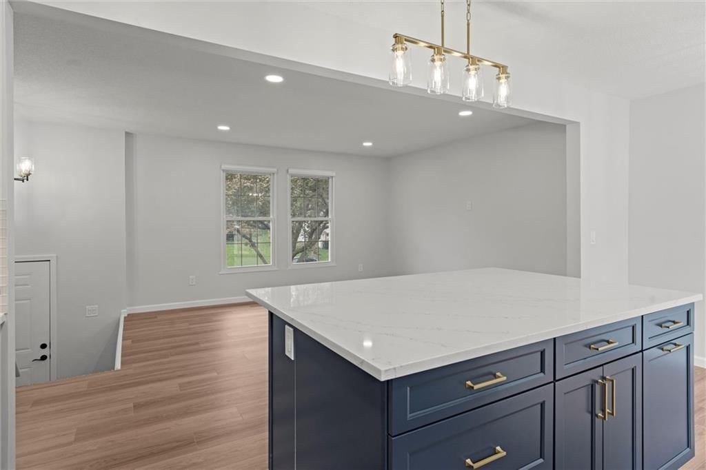 1704 W Normandy Drive — photo 13