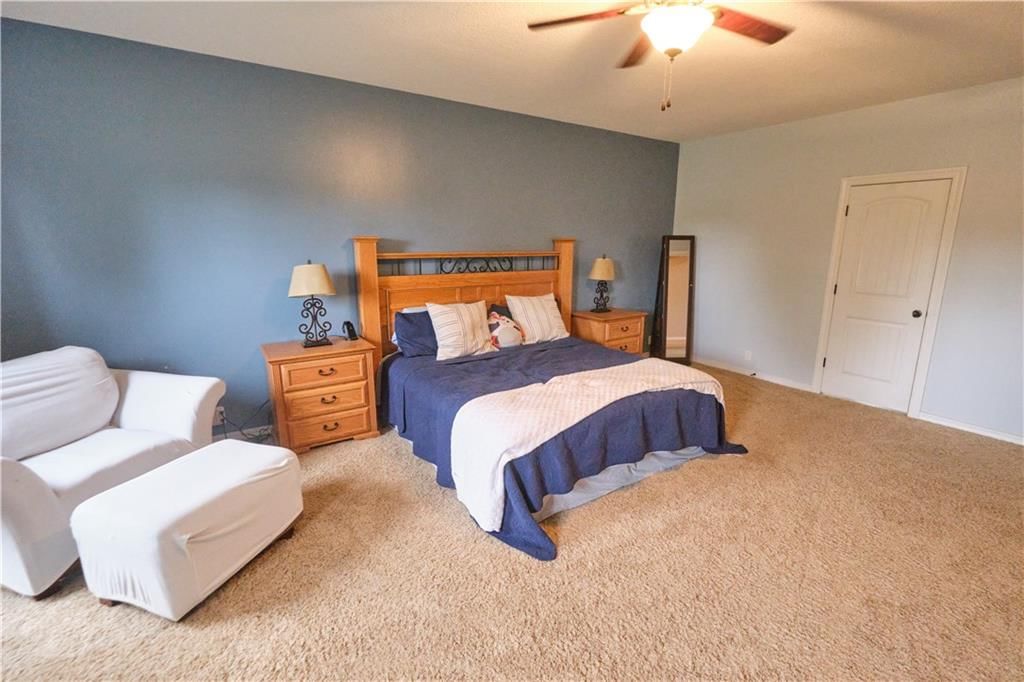 133 Huntington Circle — photo 11