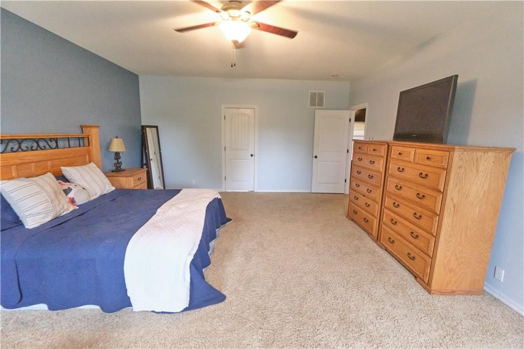 133 Huntington Circle — photo 13