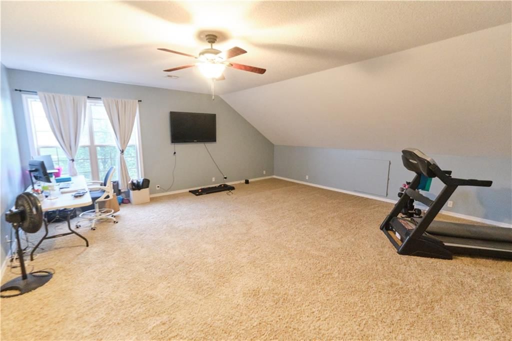 133 Huntington Circle — photo 26