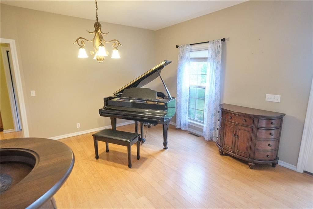 133 Huntington Circle — photo 5