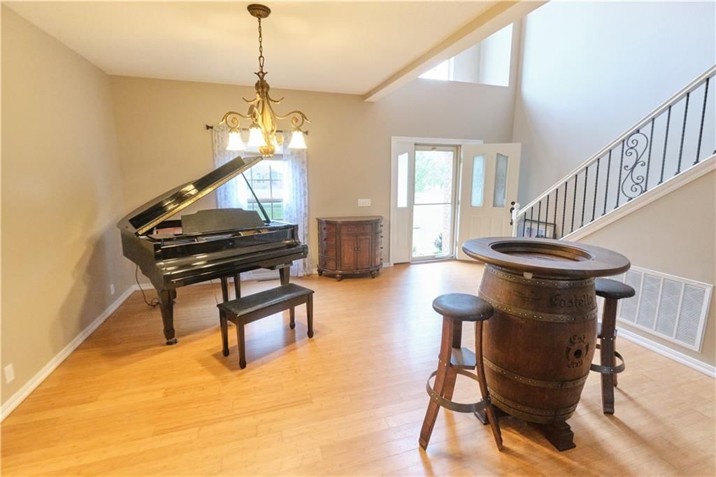 133 Huntington Circle — photo 6