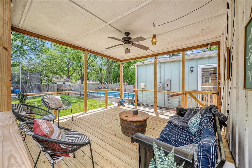 5135 Birch Street — photo 12