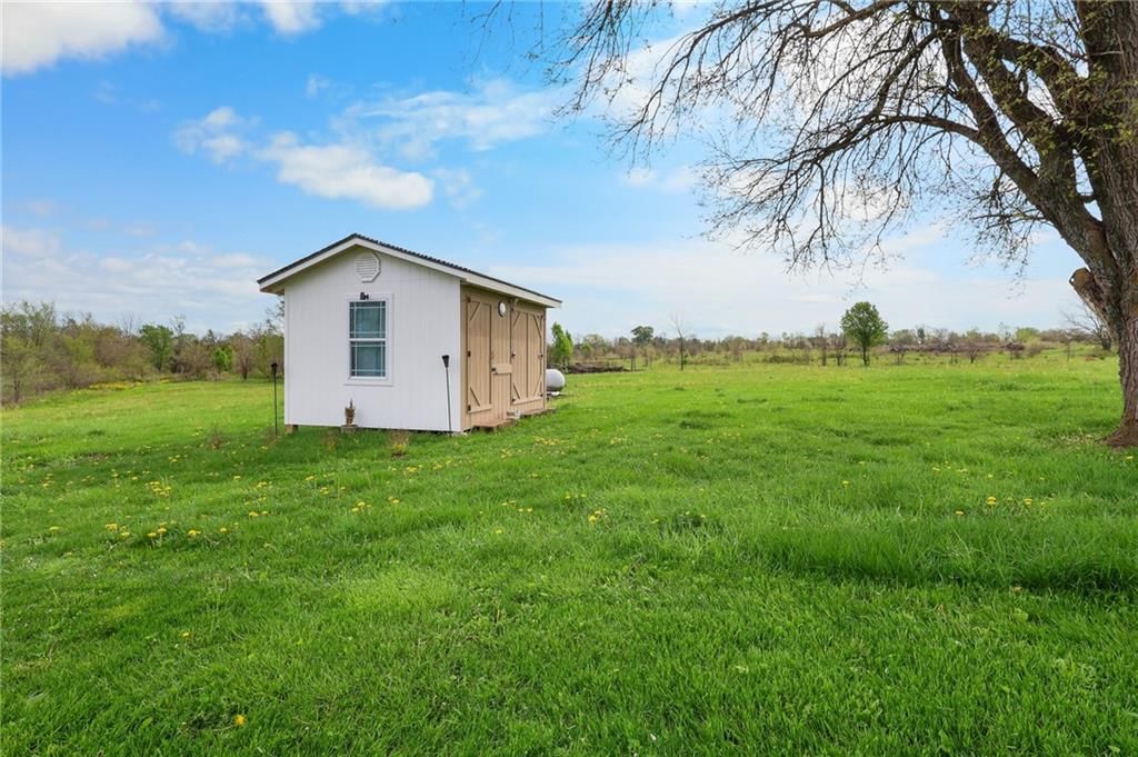 32447 Osawatomie Road — photo 15
